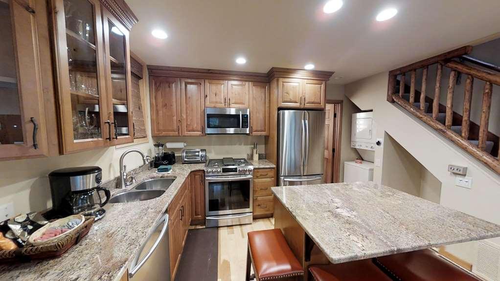 Tamarack Townhouses, Destination Residence 스노우매스 빌리지 객실 사진